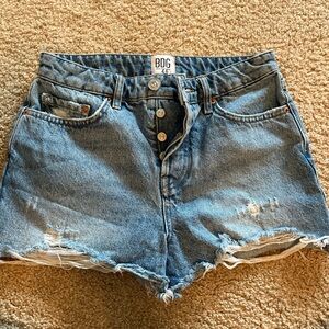 BDG Jean shorts size 26